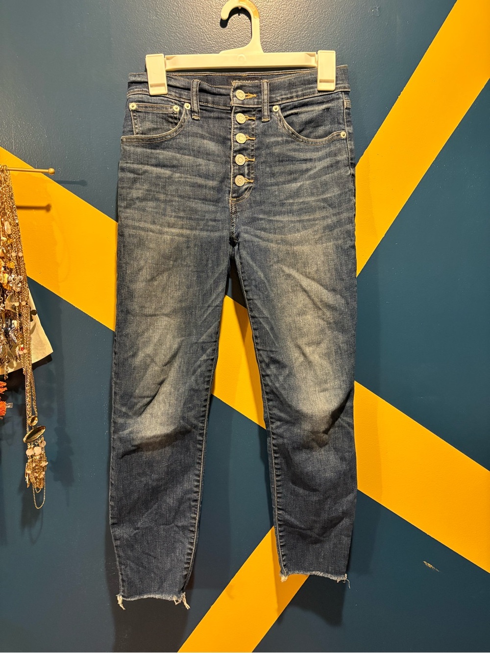 Lucky Brand Dark Wash "Bridgette" High Rise Crop Jeans EUC